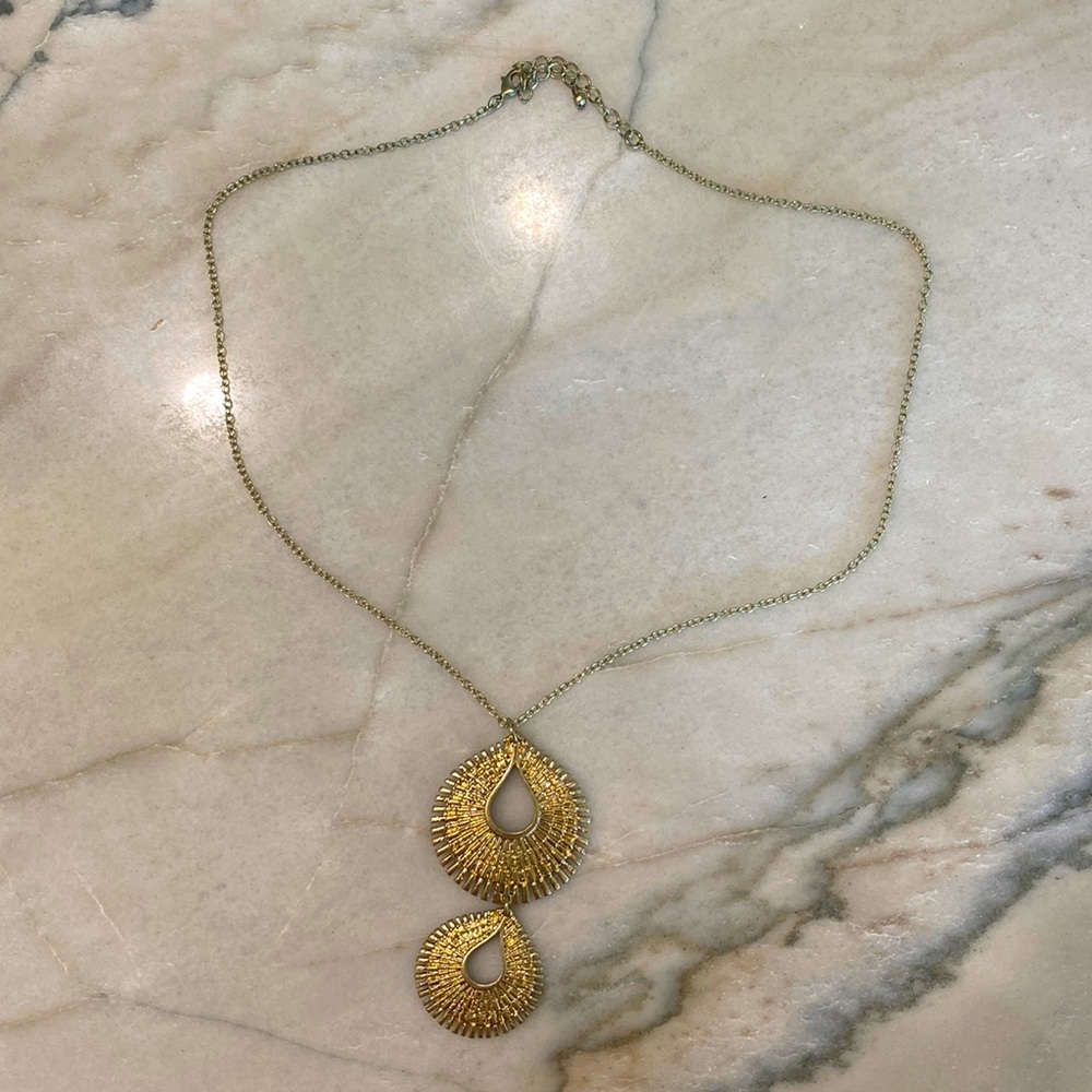 Gold necklace. Costume jewelry.